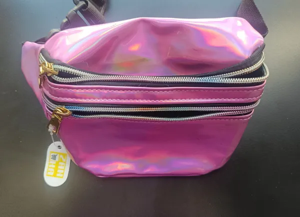 Pochete holográfica rosa
