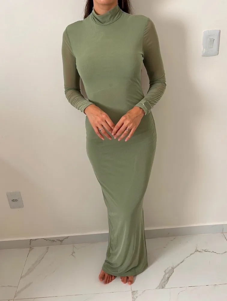 vestido verde menta