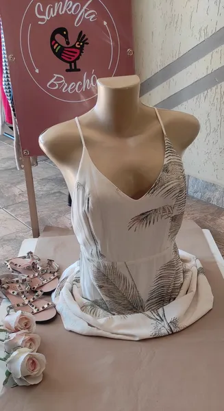 Vestido de alcinha Lez a Lez