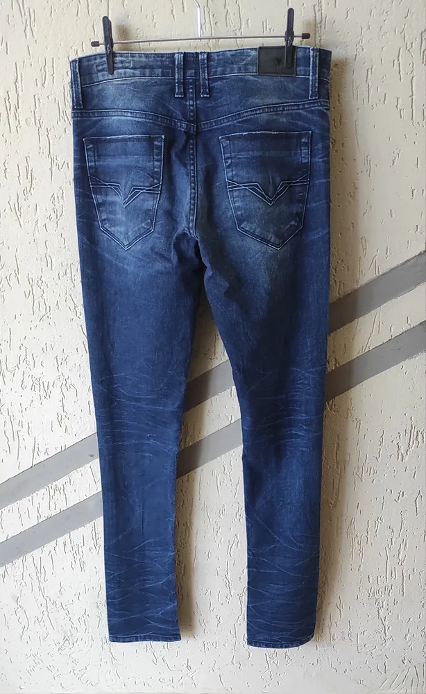 Calça jeans feminina Guess