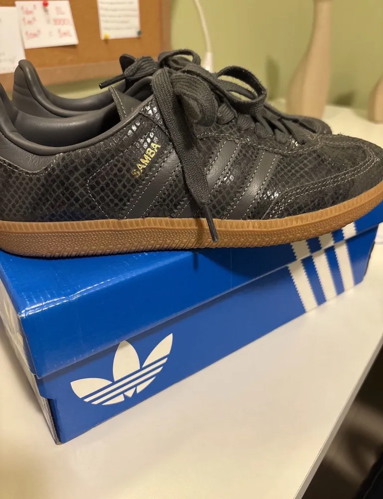 Tênis preto Adidas Samba Original