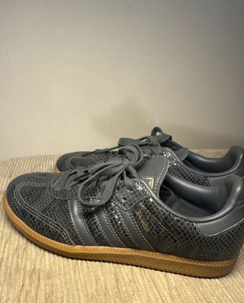 Tênis preto Adidas Samba Original