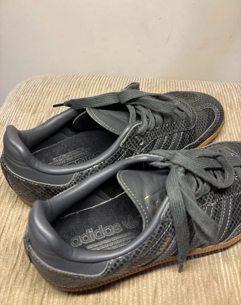 Tênis preto Adidas Samba Original