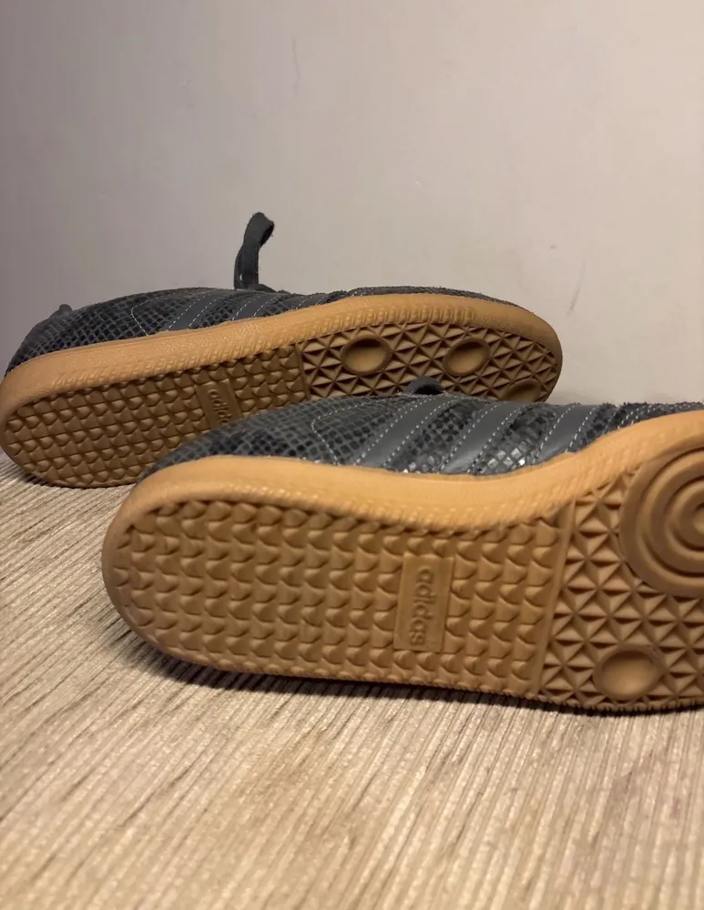 Tênis preto Adidas Samba Original