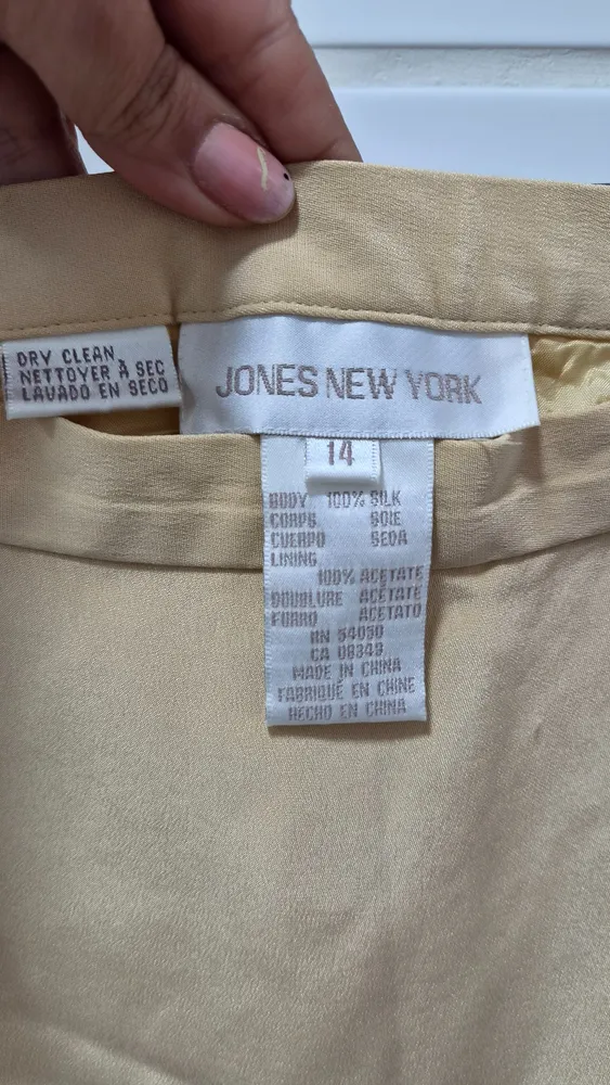 saia jones new york seda bege g