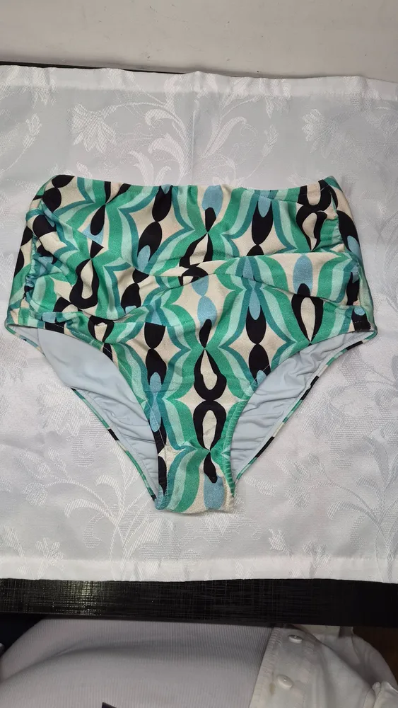 biquíni patbo estampado hot pant m/g