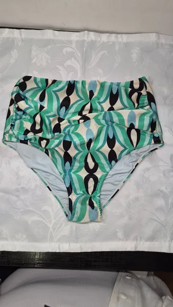 biquíni patbo estampado hot pant m/g