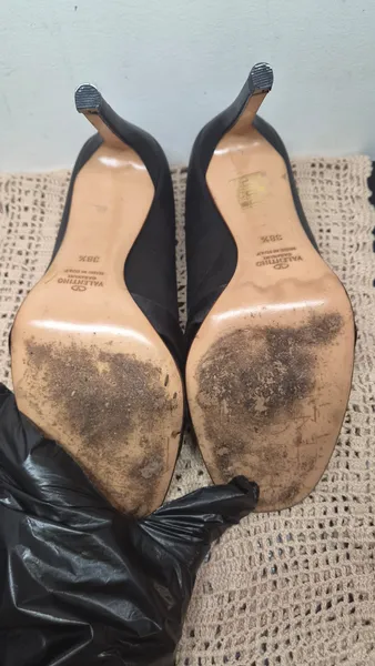 Salto Valentino seda tamanho 37