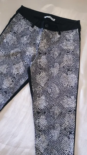 Calça cós alto Sarja