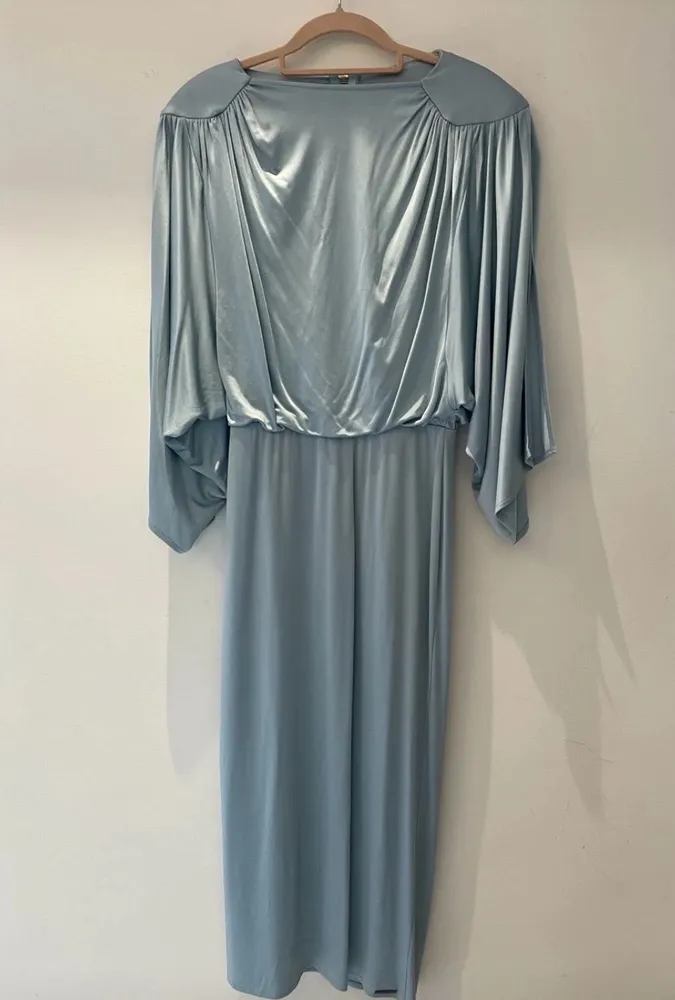 vestido longo azul festa