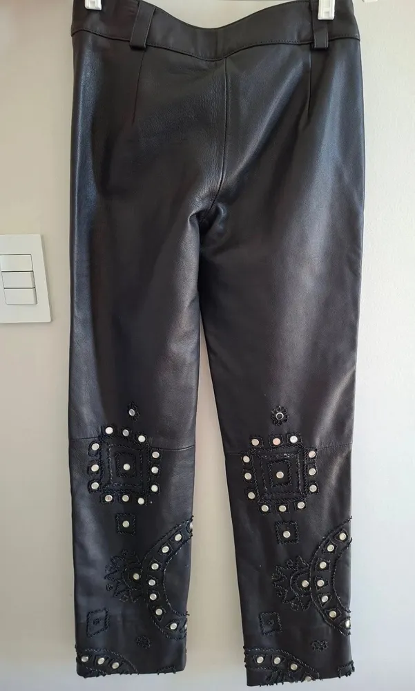 calça couro legítimo andrea bilinski