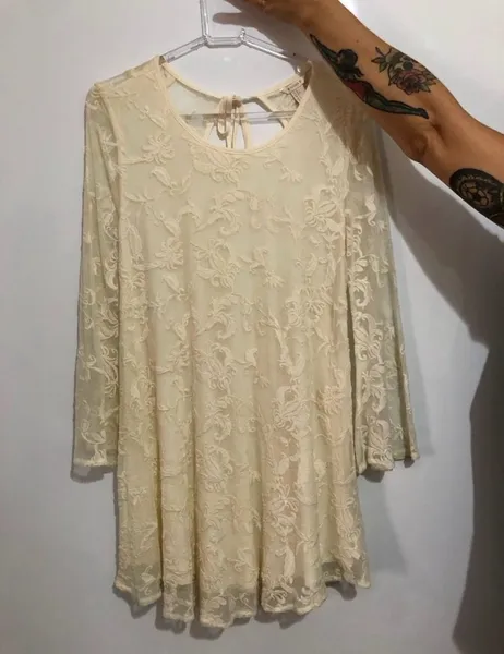 VESTIDO FOREVER 21