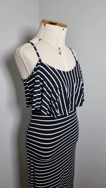 Vestido longo listrado / G