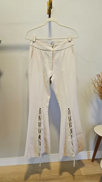 Calça Flare / 36