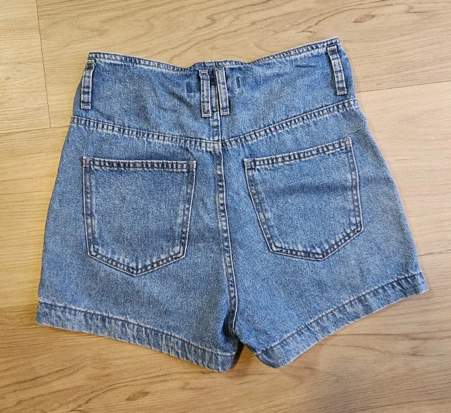 Short jeans /36