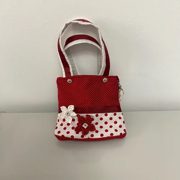 Bolsa infantil  em viscose forrada