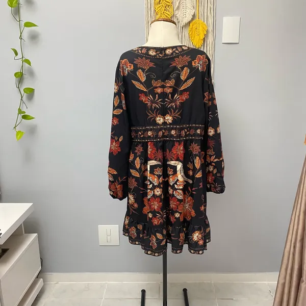 Vestido estilo boho estampado.     GG