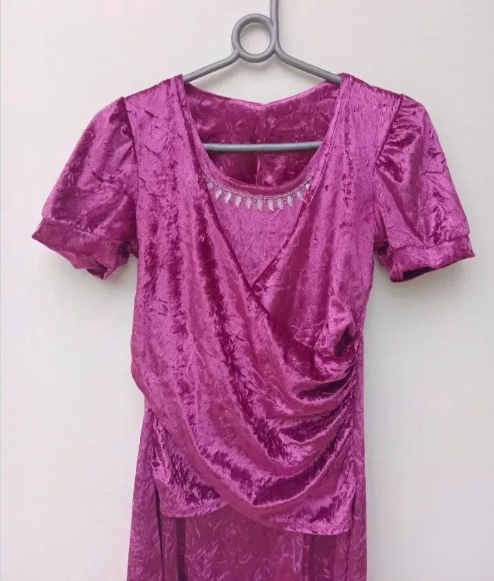 Vestido vintage veludo molhado pink y2k