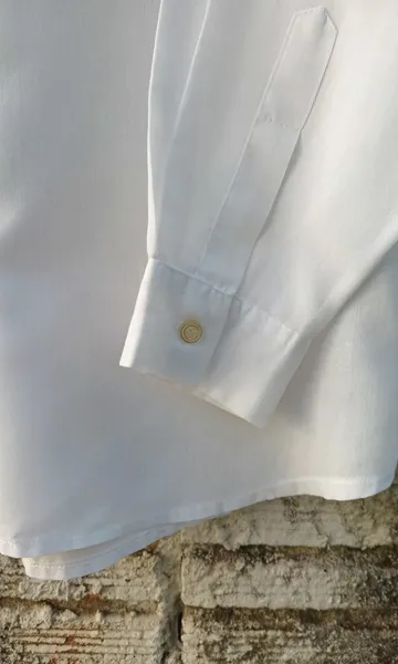 Camisa feminina bordada vintage