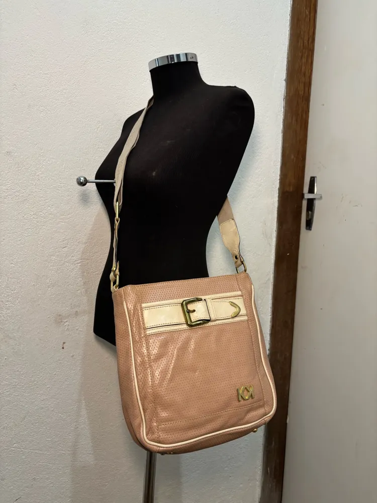 Bolsa Transversal em couro Legimo