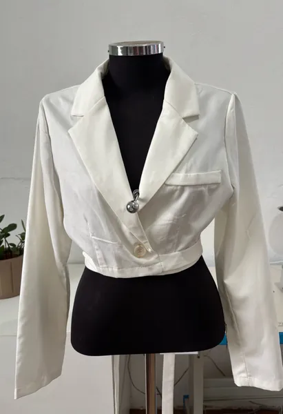 Blusa Cropped Off-White Feminino