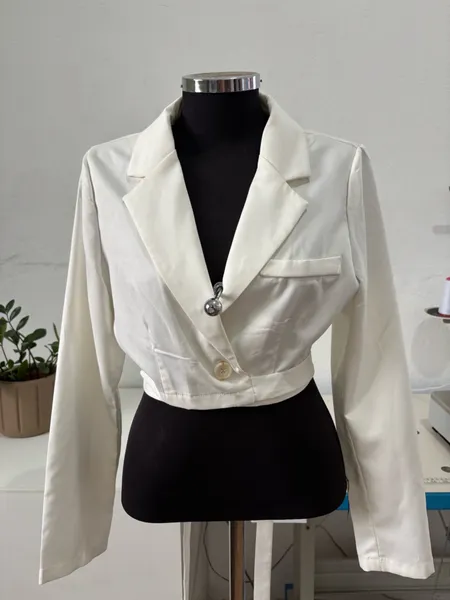 Blusa Cropped Off-White Feminino