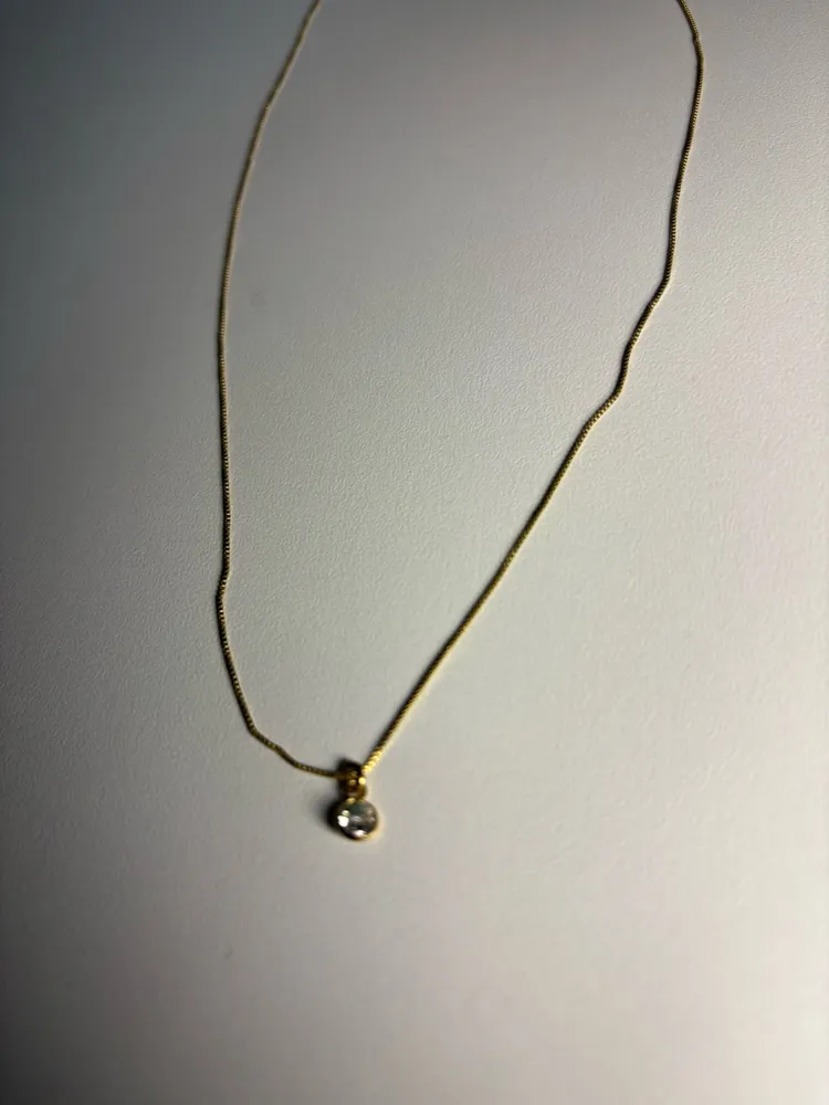 Colar Rommanel Folheado a Ouro com Pingente de Zirconia