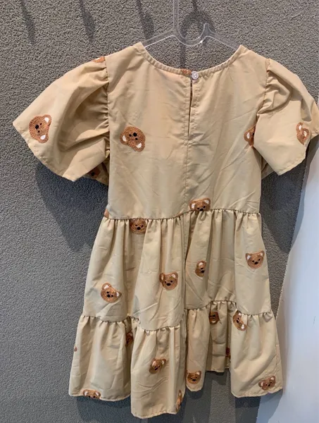 Vestido Momi tam 3, novo com etiqueta