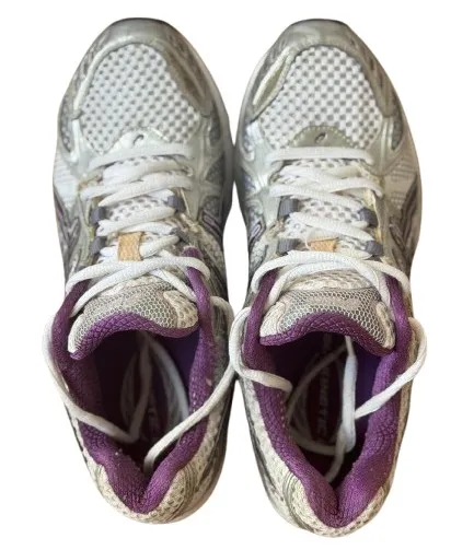 Tênis Asics Branco Cinza e Roxo  Vintage Y2K