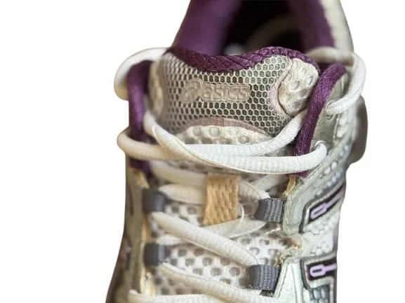 Tênis Asics Branco Cinza e Roxo  Vintage Y2K