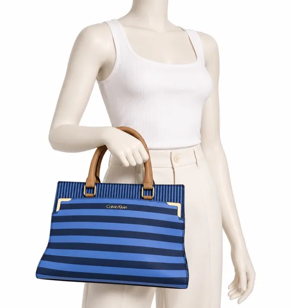 Bolsa azul com listras caramelos