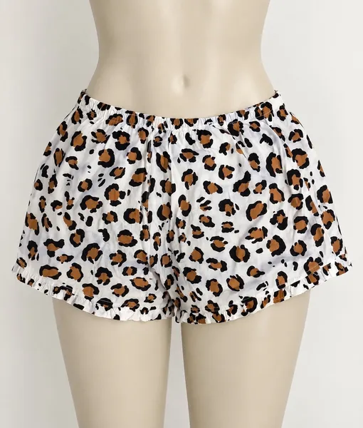 Short com estampa de onça animal print com babados