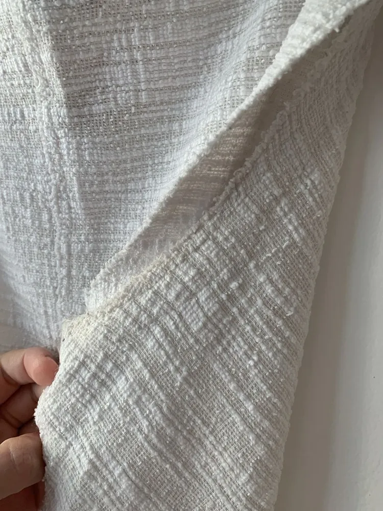 blusa regata texturizada branca