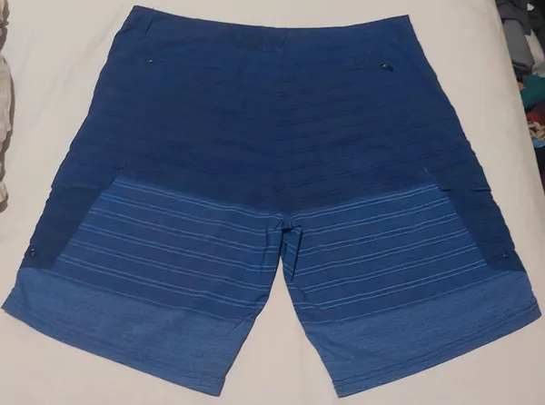 kit com 2 bermudas south & co