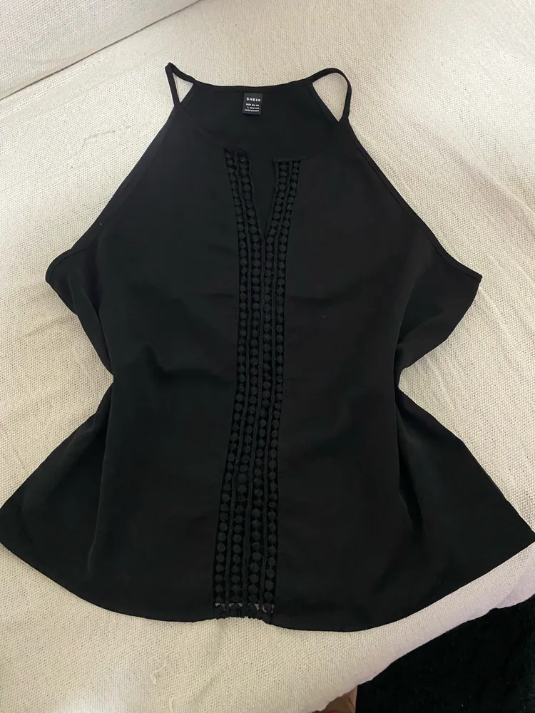 Blusa alcinha preta shein G
