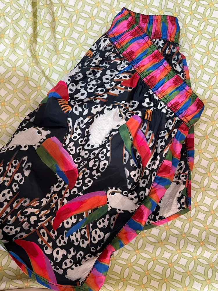Short Farm estiloso pouco usado