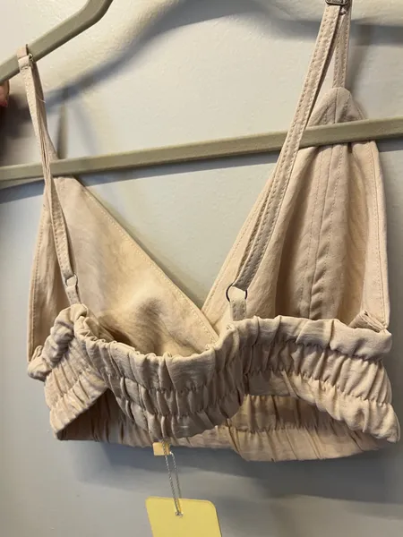 Conjunto de cropped e calça