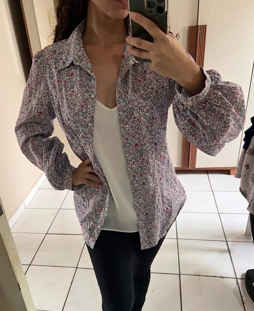 Camisa floral MOB