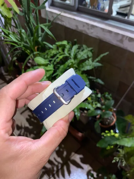 Relgoio gshock masculino azul e branco