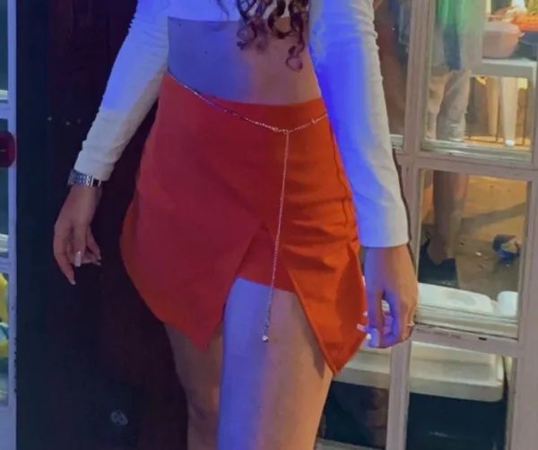 short saia coral