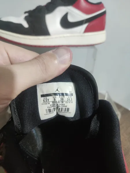 tênis nike air jordan 1 low gs colorway black toe tamanho 37