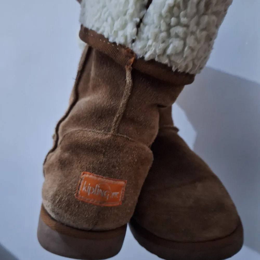 Bota Kipling Suede Marrom tam 39