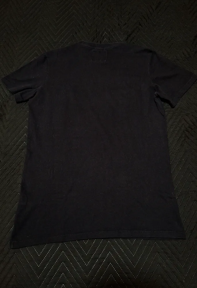 camiseta abercrombie & fitch cacique m