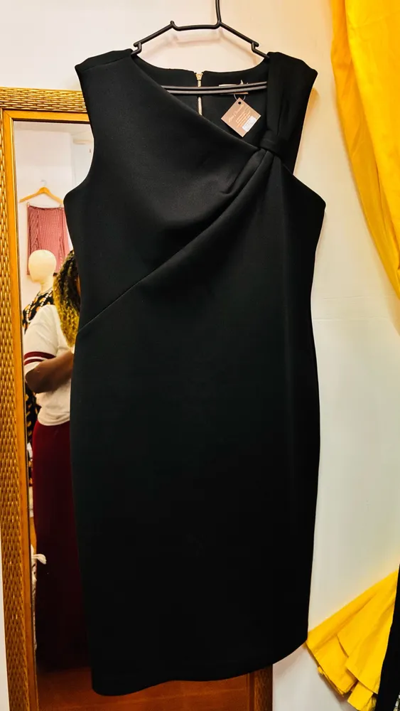 Vestido Social Calvin Klein