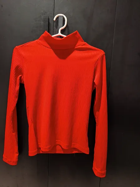 croped vermelho manga longa