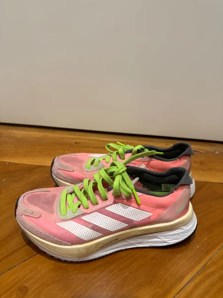 tênis adidas adizero boston 11 feminino 34