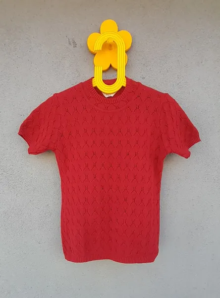 blusa de trco goiaba