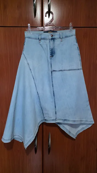 Saia jeans assimetria DBZ jeans 38
