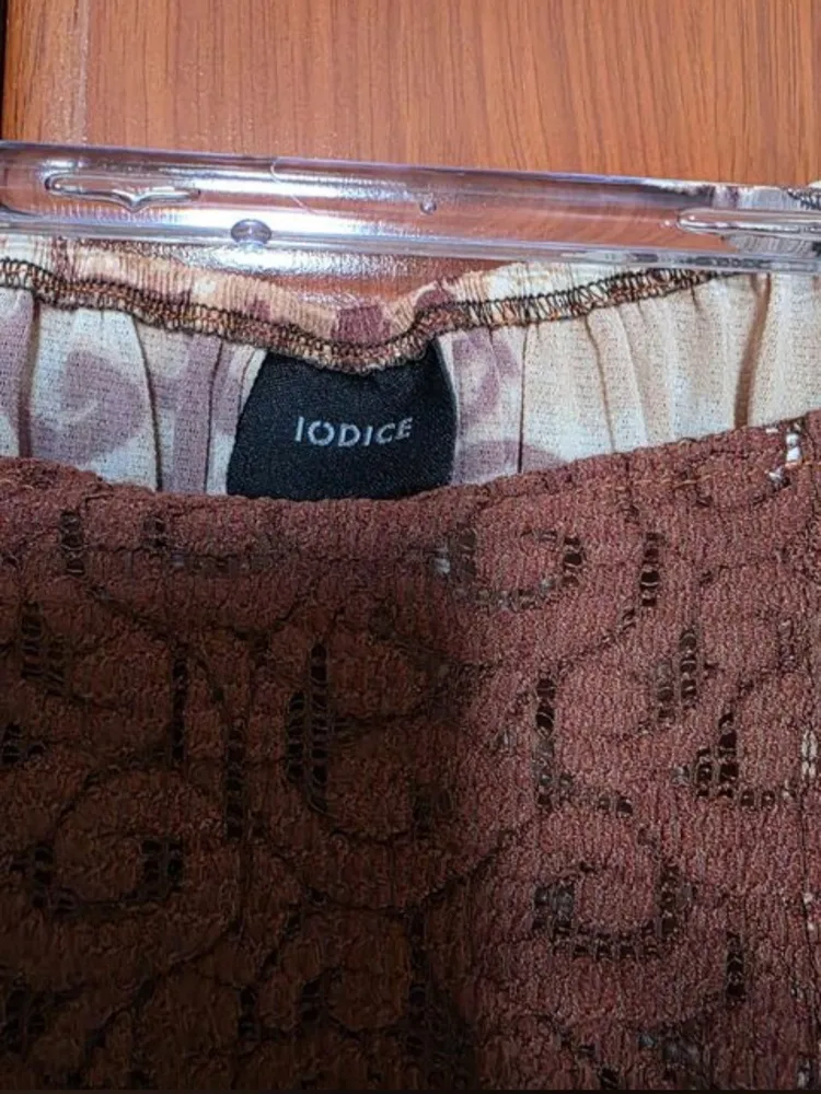 Blusa Iodice ombro a ombro