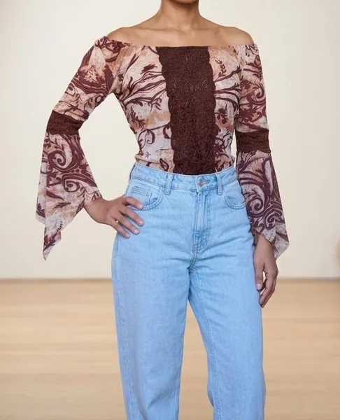 Blusa Iodice ombro a ombro